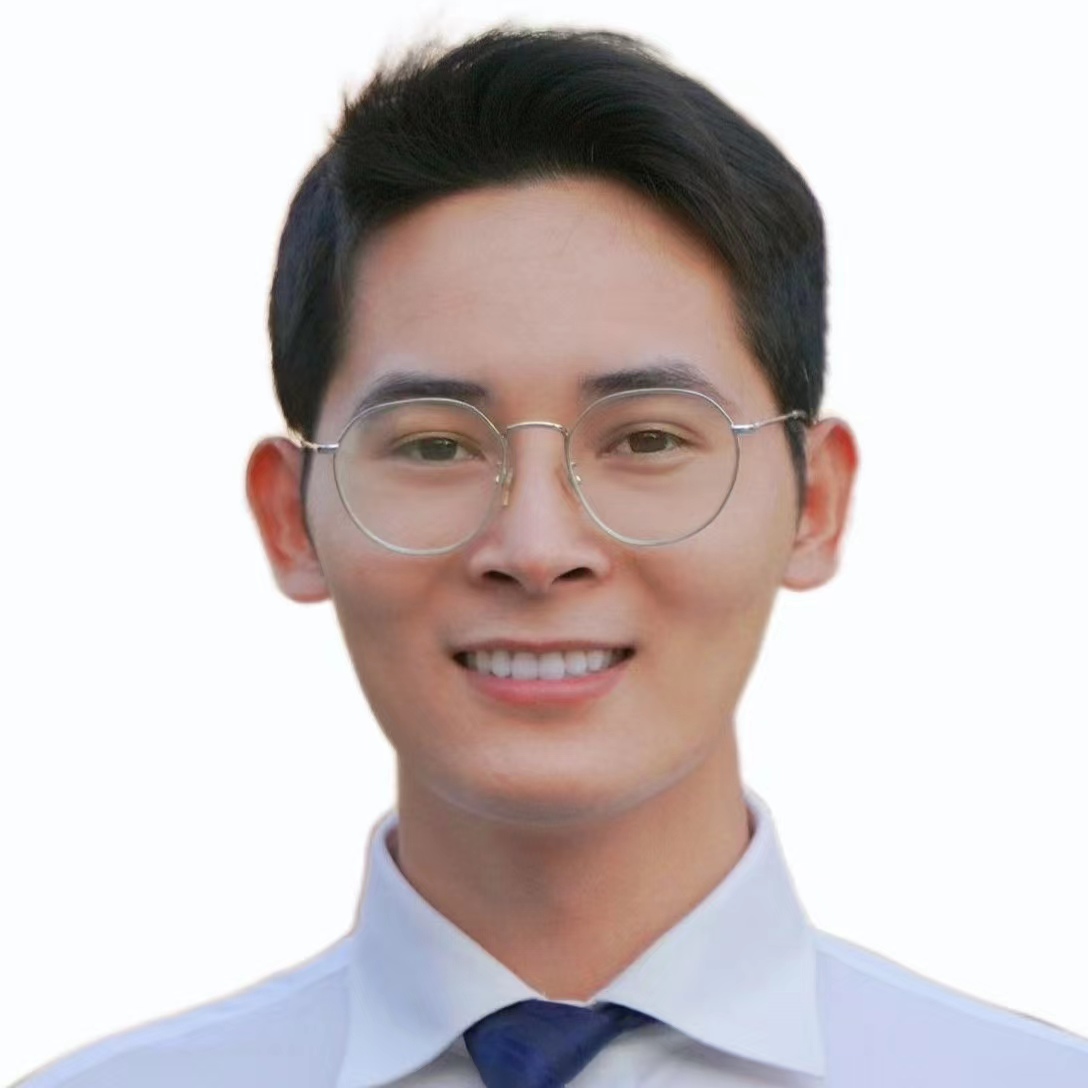 <p align='center'>Shaoqiang Lu<br>陆少强</p>